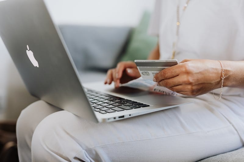 Pagamento ETA UK con carta di credito