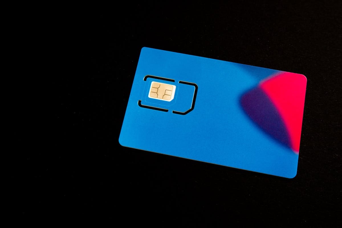 SIM card Regno Unito — primo piano di una scheda SIM per telefono